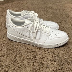 Jordan one low of a golf